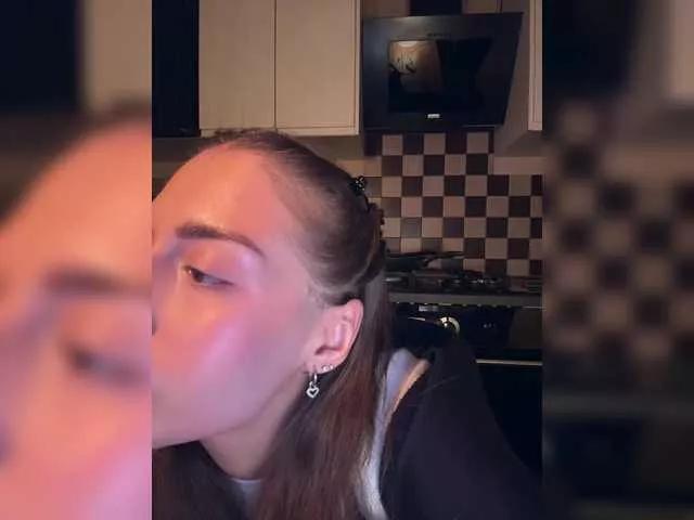-Aperol- on BongaCams 