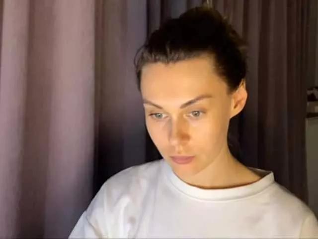 -JesusWife- on BongaCams 