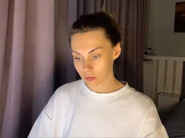 -JesusWife- on BongaCams 