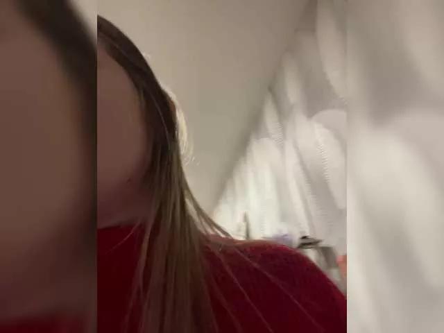 -Tiki-Riki- on BongaCams 