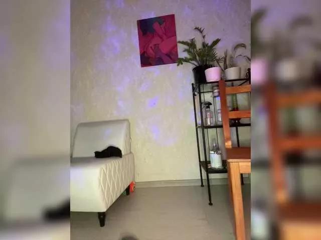 AbsintheGirl on BongaCams 