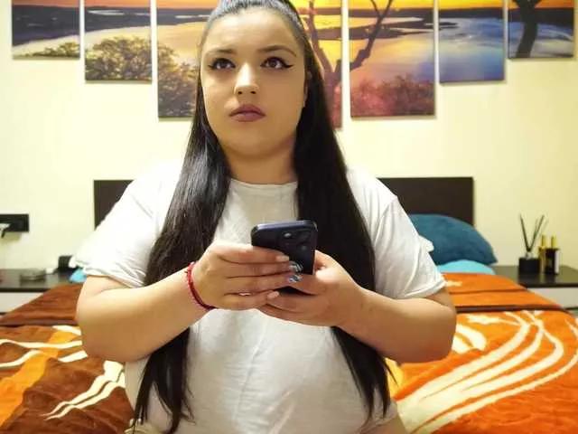 adellineee on BongaCams 