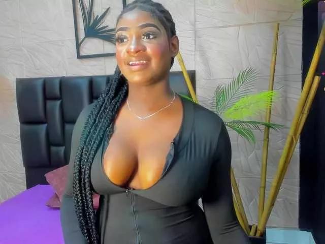alanabonny on BongaCams 