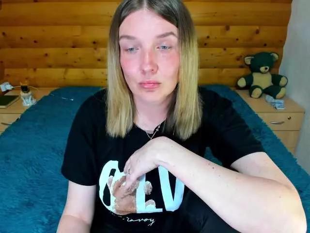 AleksaBalan on BongaCams 