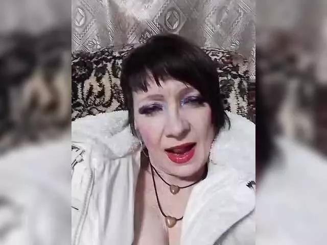 Alexa81c on BongaCams 