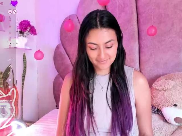 Alice-Cristofer on BongaCams 