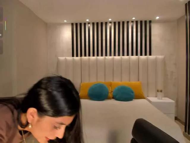 AliceCrawford on BongaCams 
