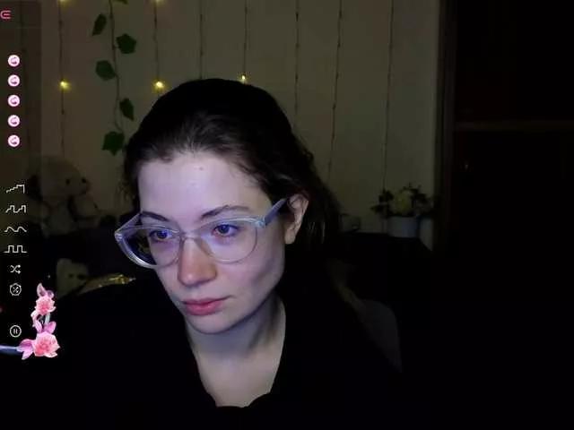 Aliciafolow009 on BongaCams 