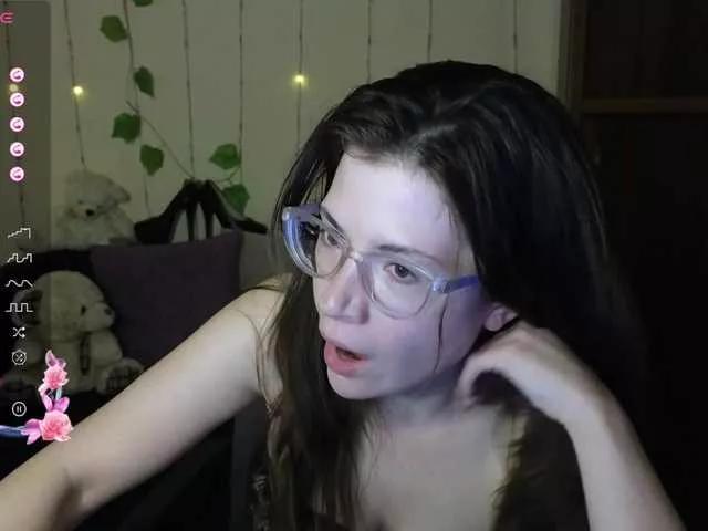 Aliciafolow009 on BongaCams 