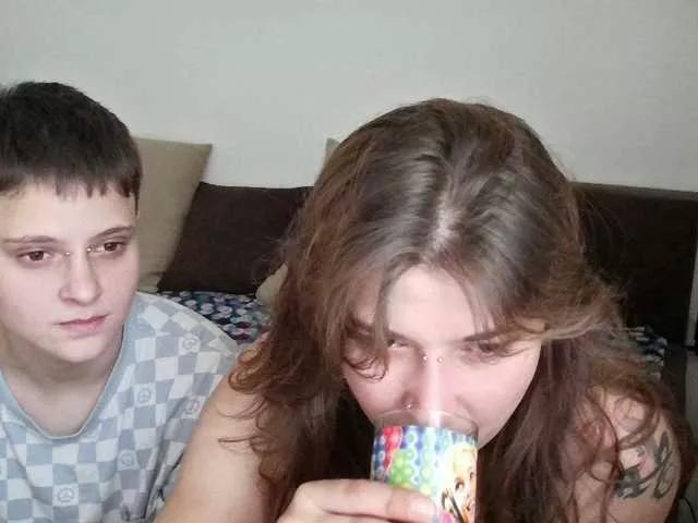 Aliens4twenty on BongaCams 