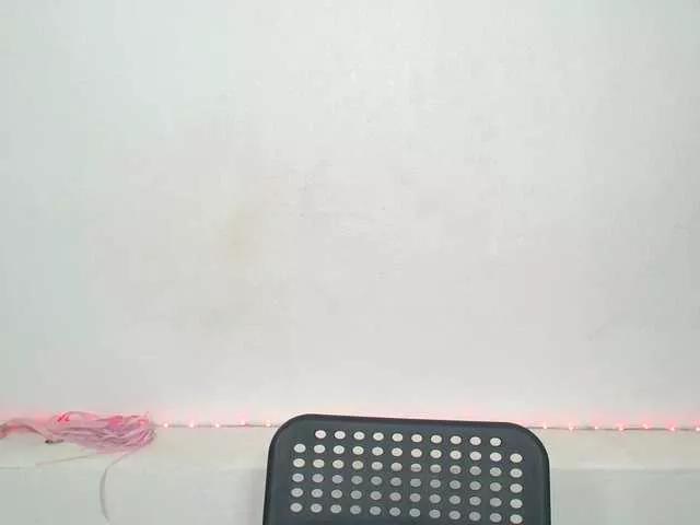 alina-m1 on BongaCams 