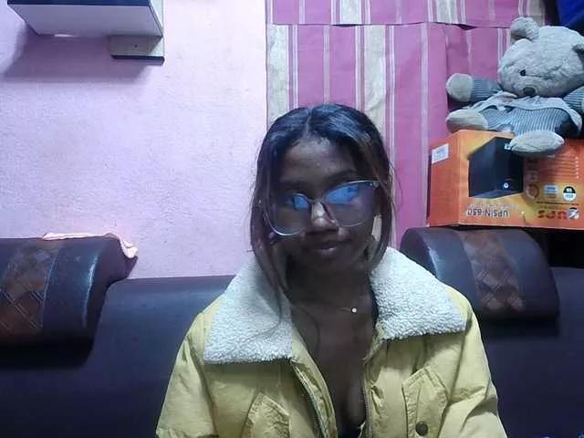 Amelia25 on BongaCams 