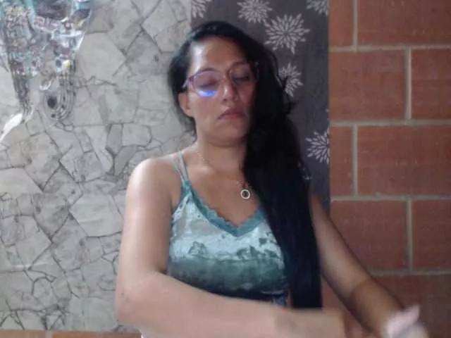 angelita-hot-sweet on BongaCams 