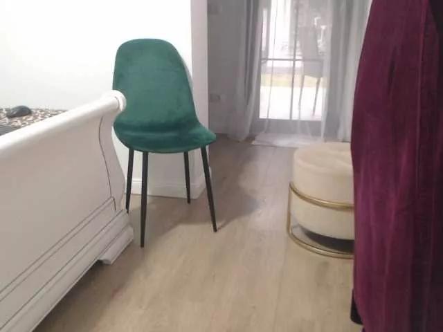 anne5 on BongaCams 