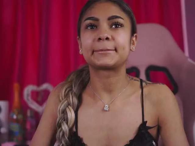 AshaYuva on BongaCams 