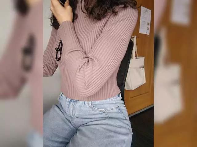AuraOfAva on BongaCams 