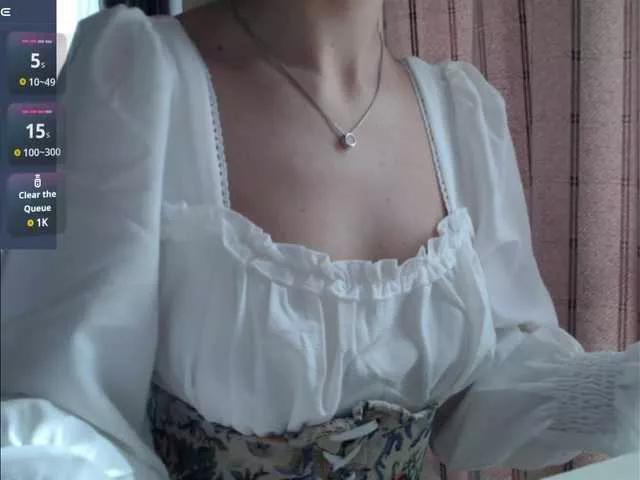AuraOfAva on BongaCams 