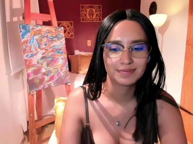 Bella-mwc on BongaCams 