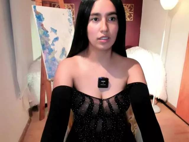 Bella-mwc on BongaCams 