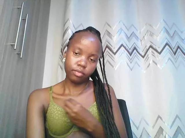 bigbaby004 on BongaCams 