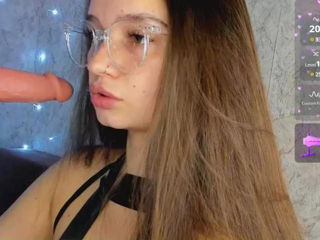 bitchpeace on BongaCams 