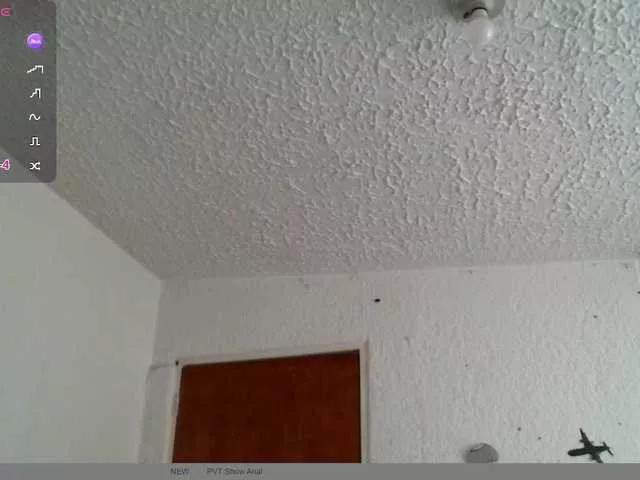brittany2023 on BongaCams 