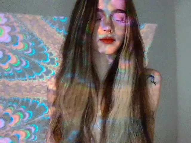 BrokenDoll666 on BongaCams 