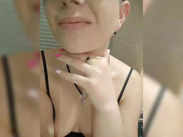 BUSINKA-25 on BongaCams 