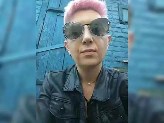 BUSINKA-25 on BongaCams 