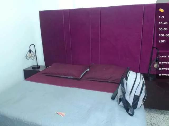 CamiilaReyes on BongaCams 