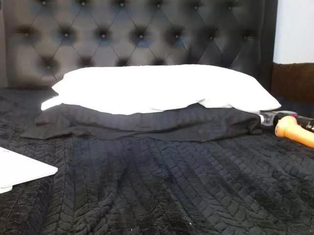 Candy-happy18 on BongaCams 