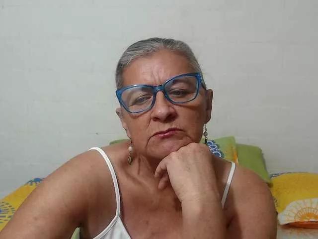 candy-mature on BongaCams 