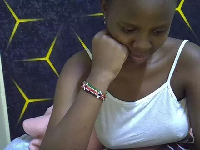 Candy27 on BongaCams 