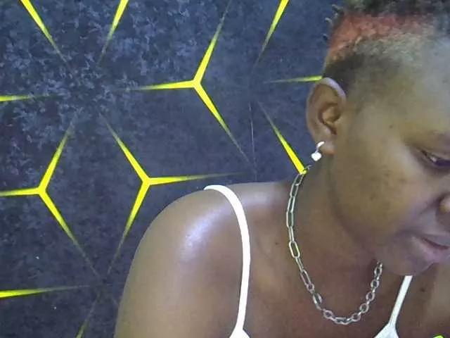 Candy27 on BongaCams 