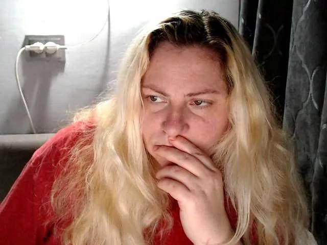 candycream74 on BongaCams 
