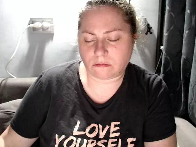 candycream74 on BongaCams 