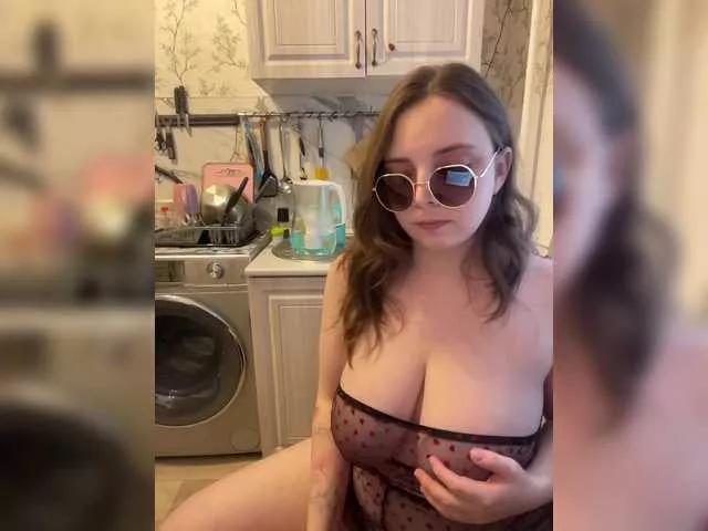 Caramel-pussy on BongaCams 