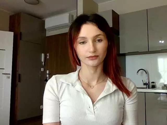 CarmelinaDesire on BongaCams 