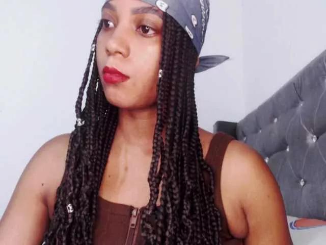 Cata-Santana on BongaCams 