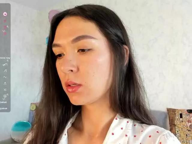 charmingkitty on BongaCams 