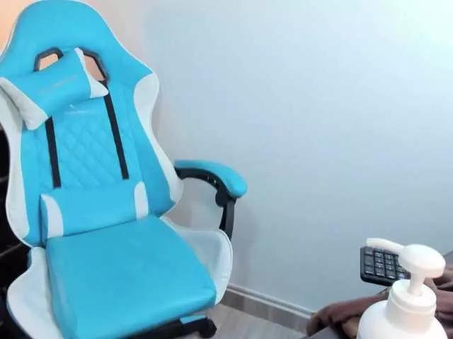 chaymae-nax on BongaCams 
