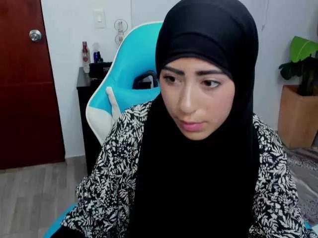 chaymae-nax on BongaCams 