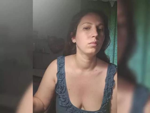 cherryangel9 on BongaCams 