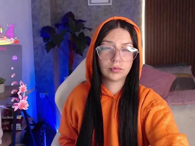 Chiaraa-Fiore on BongaCams 