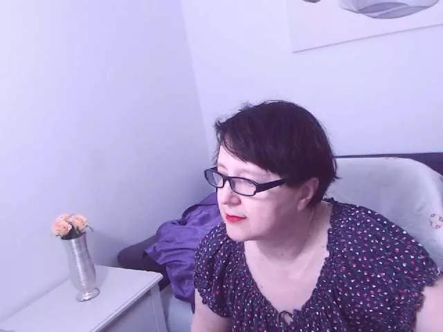 ChristaRose on BongaCams 