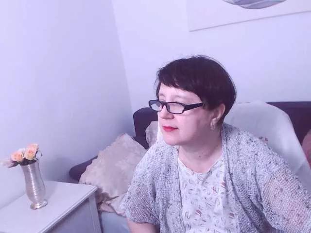 ChristaRose on BongaCams 
