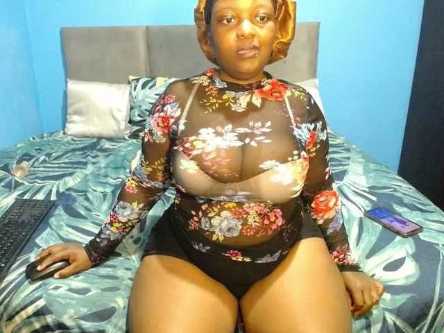 ChubbyAshanti on BongaCams 