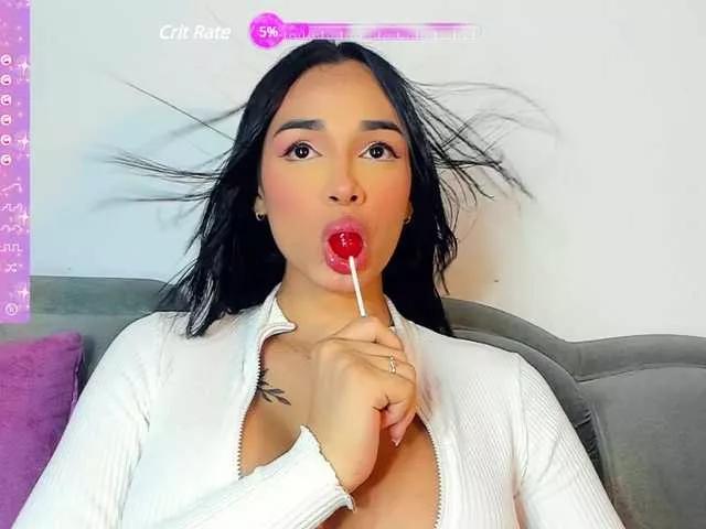 CristalJimenz on BongaCams 
