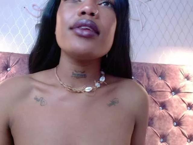 CrystalBrooke3x on BongaCams 