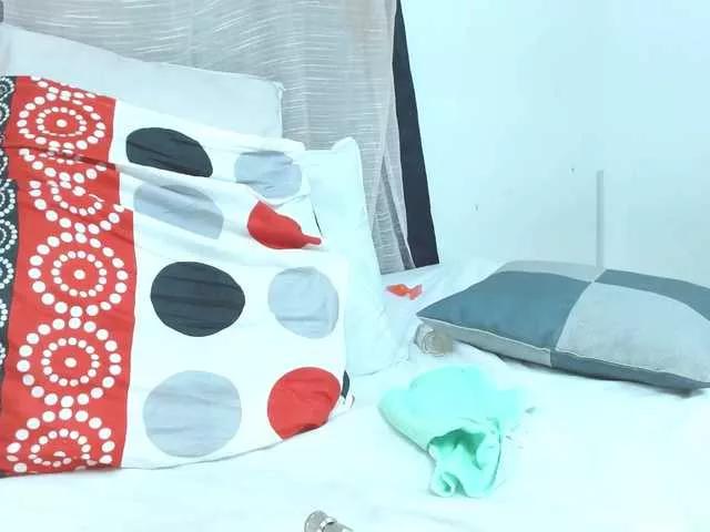 Dani-pety on BongaCams 